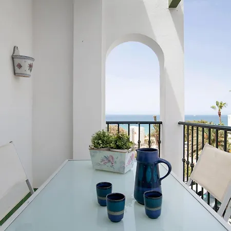 Apartment Vistas A La Fontanilla Solo Familia